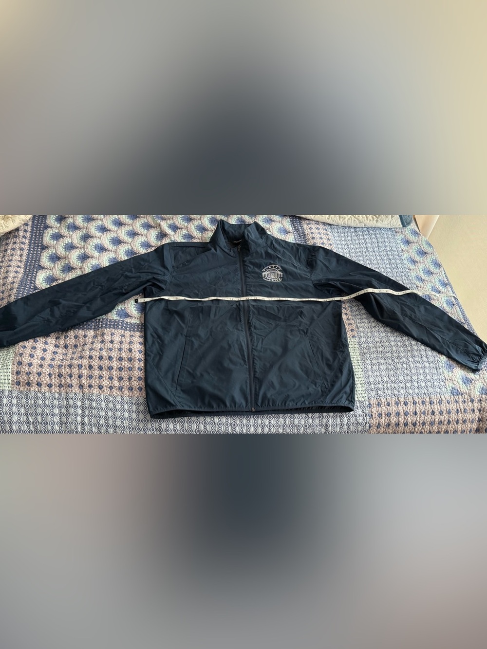 Men’s Yankee Navy Windbreaker